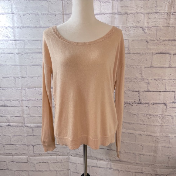 American Eagle Outfitters Sweaters - American Eagle Lace Back Blush‎ Sweater